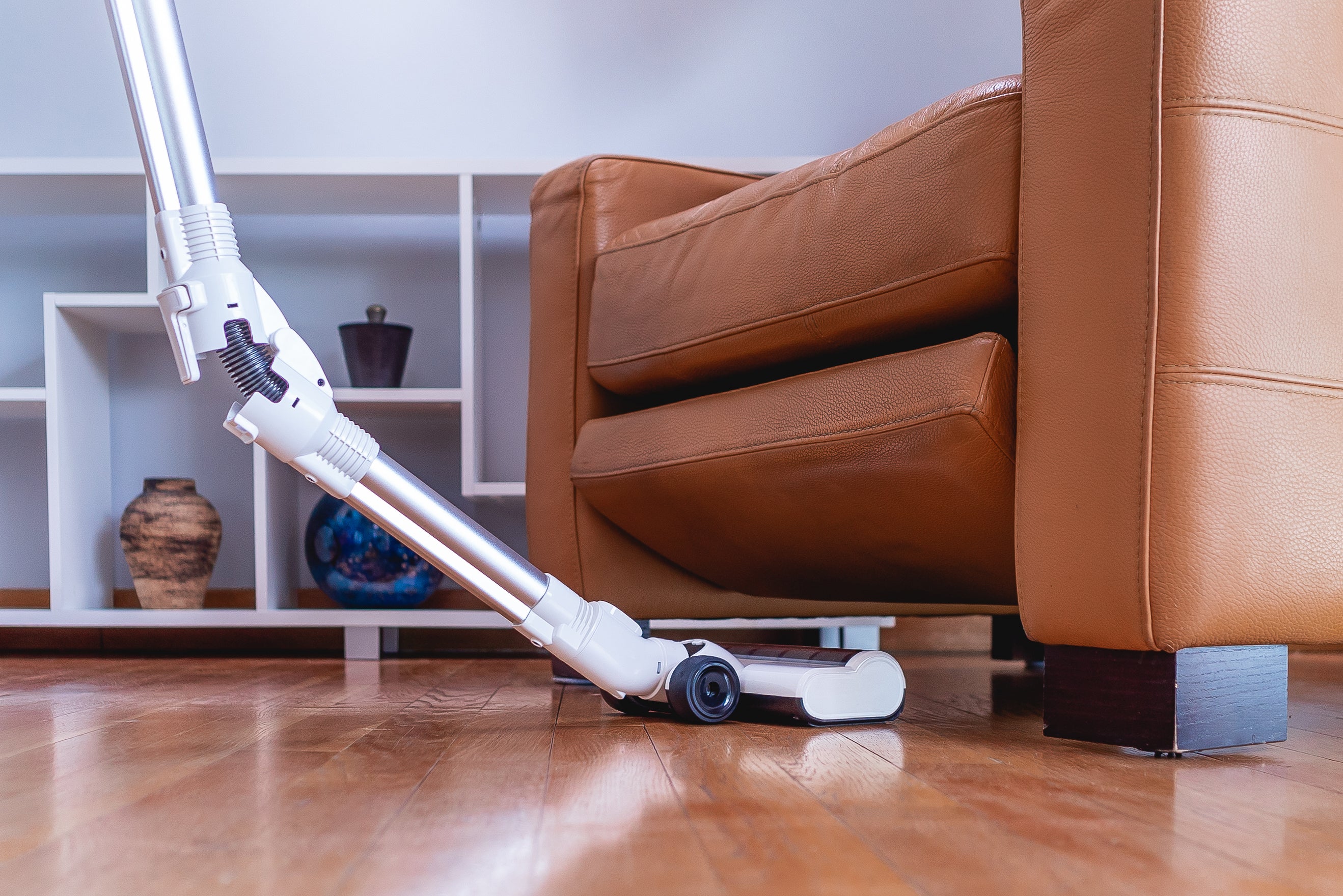 aspirateur sans fil eziclean R6 avec tube flexible
